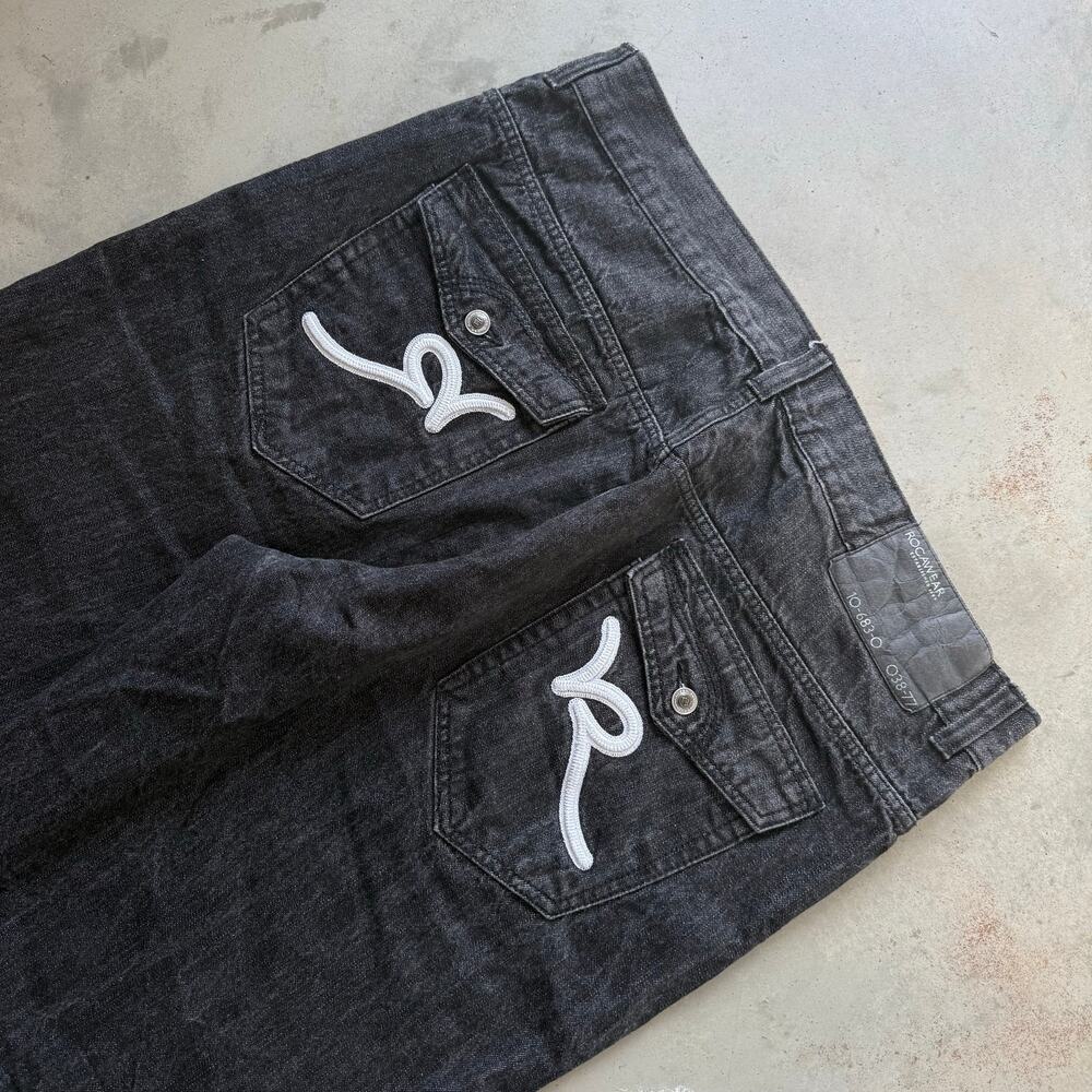 Vintage Y2K Rocawear Embroidered Logo Baggy Hip Hop Retro Jean Shorts Size 42 - Picture 3 of 7